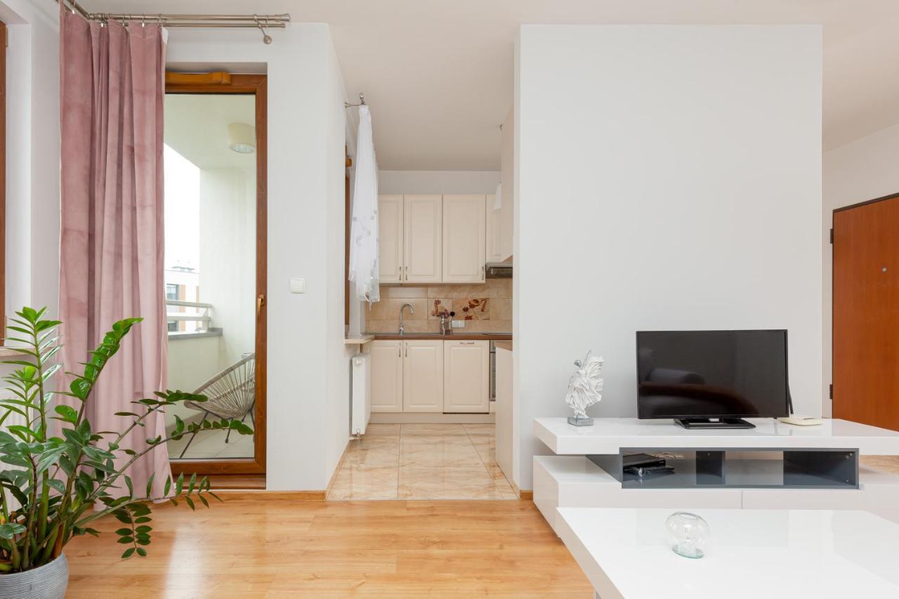 Apartament Na Woli Sowinskiego By Noclegi Renters Варшава Екстериор снимка